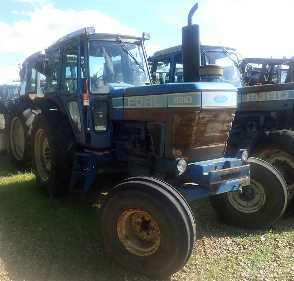 Ford 8210 Traktorok