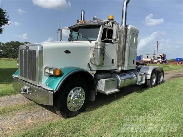 Peterbilt 367 Nyergesvontatók