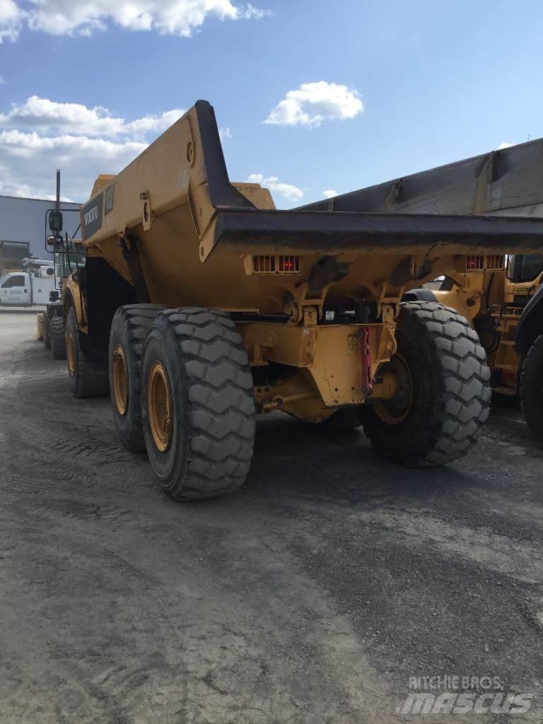 Volvo A 30 F Csuklósdömperek