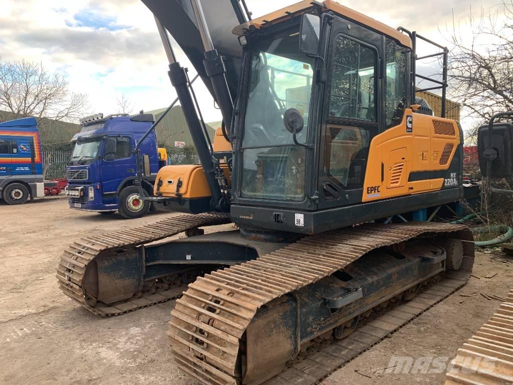 Hyundai HX220A L Lánctalpas kotrók