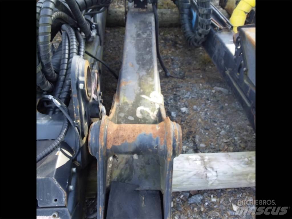 Loglift 210 Betakarító daruk