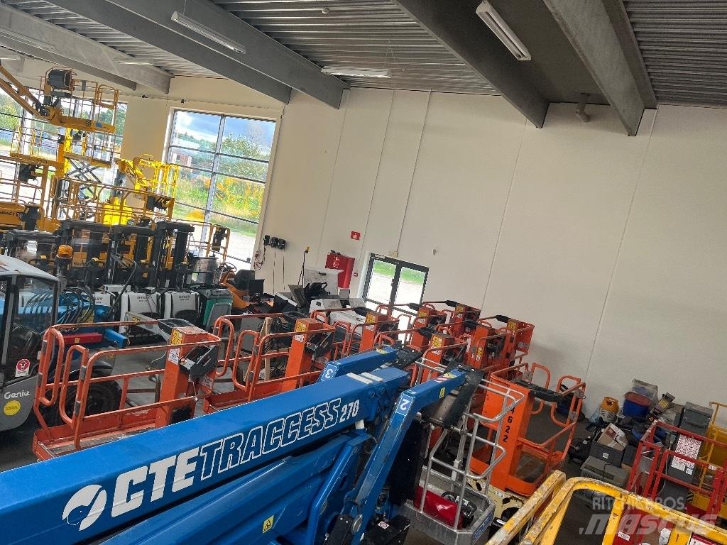 JLG 1230 ES Ollós emelők