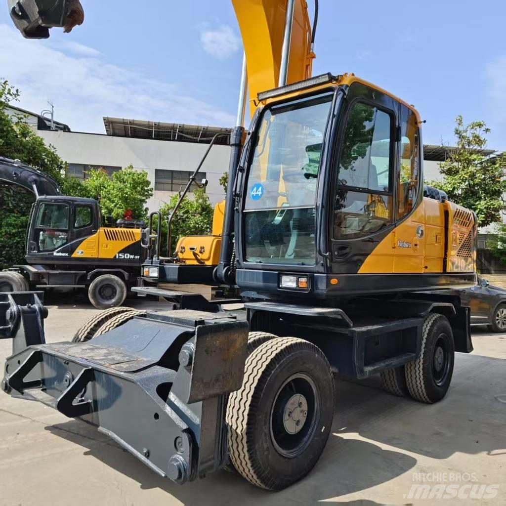 Hyundai 210w-9 Gumikerekes kotrók