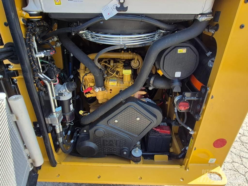 CAT 255 Kompaktrakodók