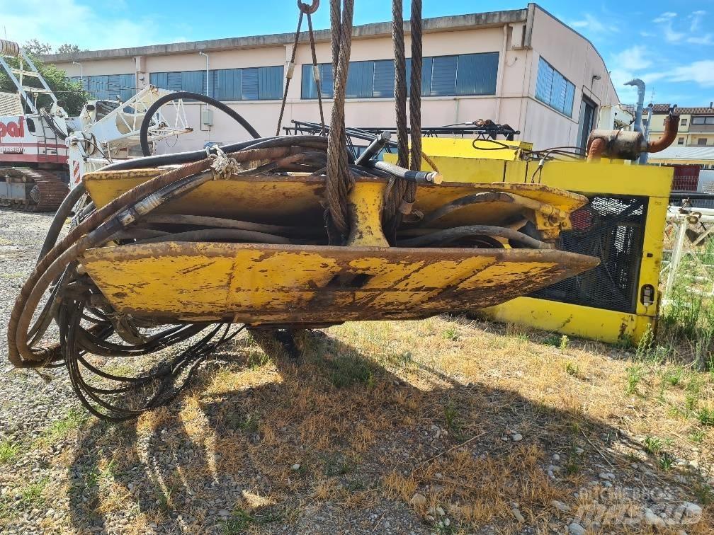 Soilmec VS4 Vibrátoros cölöpverő