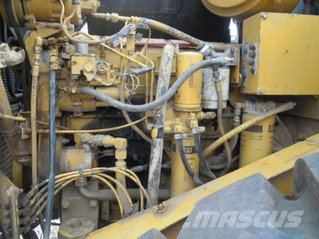 CAT 962 G Gumikerekes homlokrakodók
