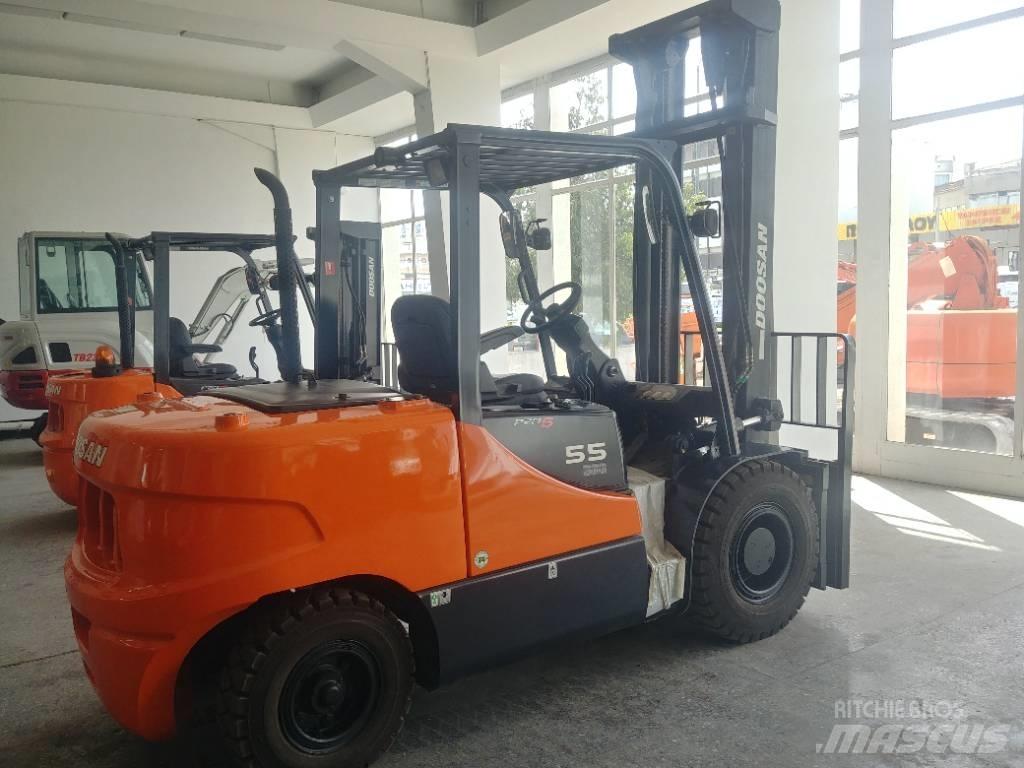 Doosan D55 SC-5 Dízel targoncák