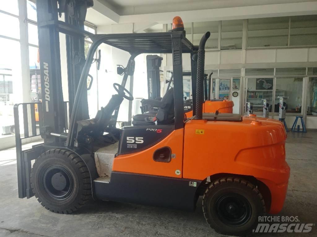 Doosan D55 SC-5 Dízel targoncák