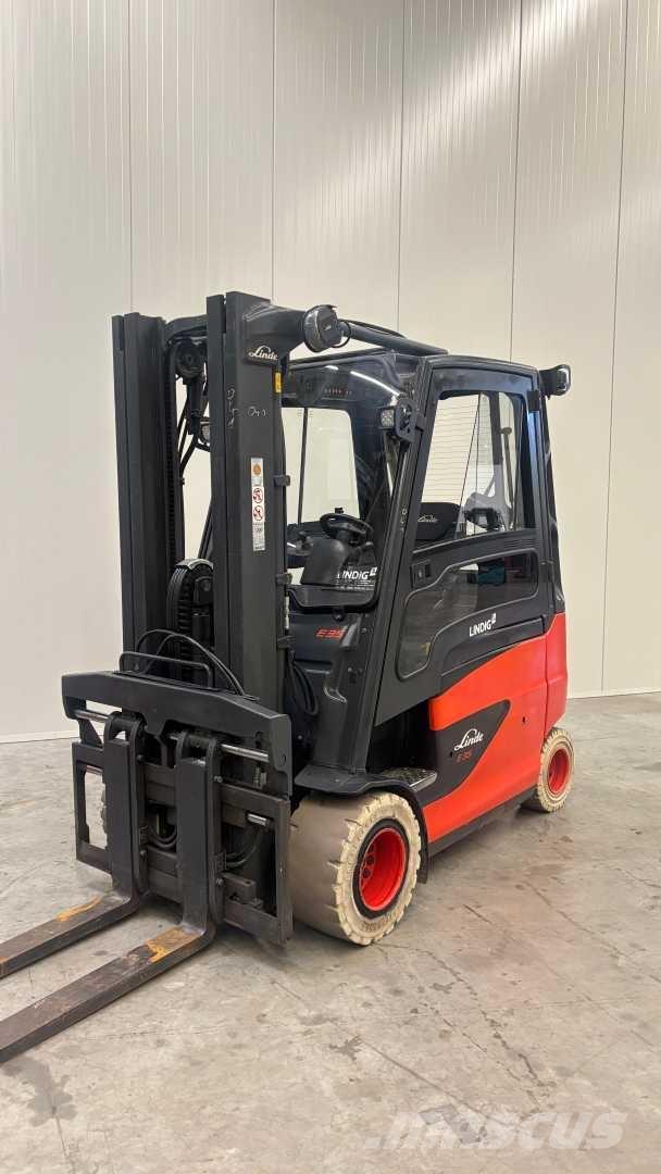 Linde E35HL Elektromos targoncák
