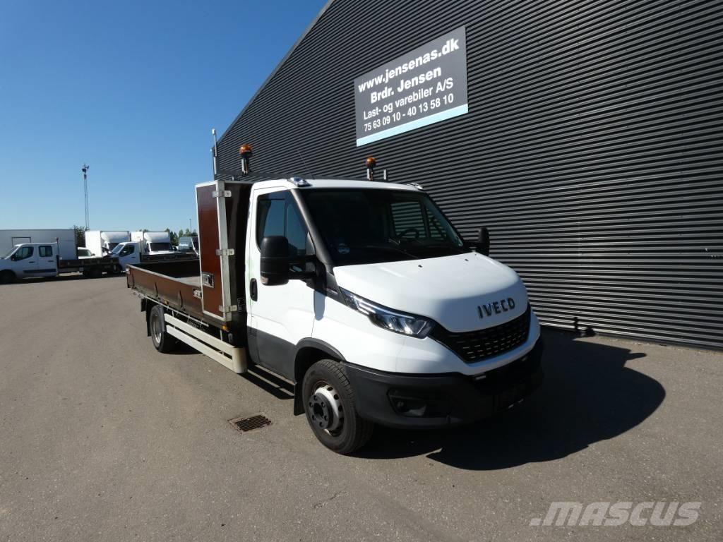 Iveco 70C 18 Platós / Ponyvás teherautók