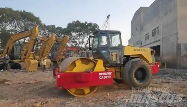 Dynapac CA301D Egydobos hengerek