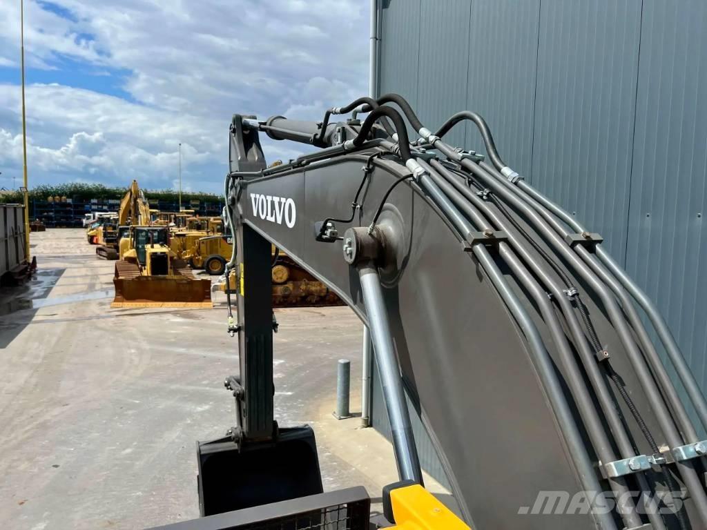 Volvo EC210 Lánctalpas kotrók