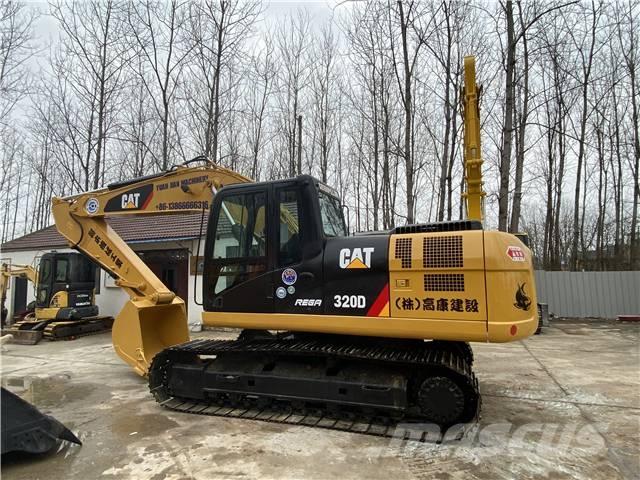 CAT 320D Lánctalpas kotrók