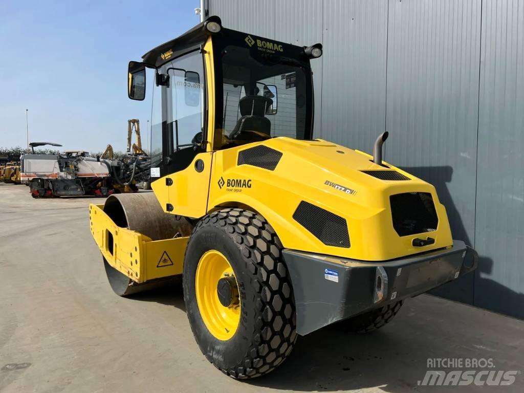 Bomag BW177D-5 Egydobos hengerek