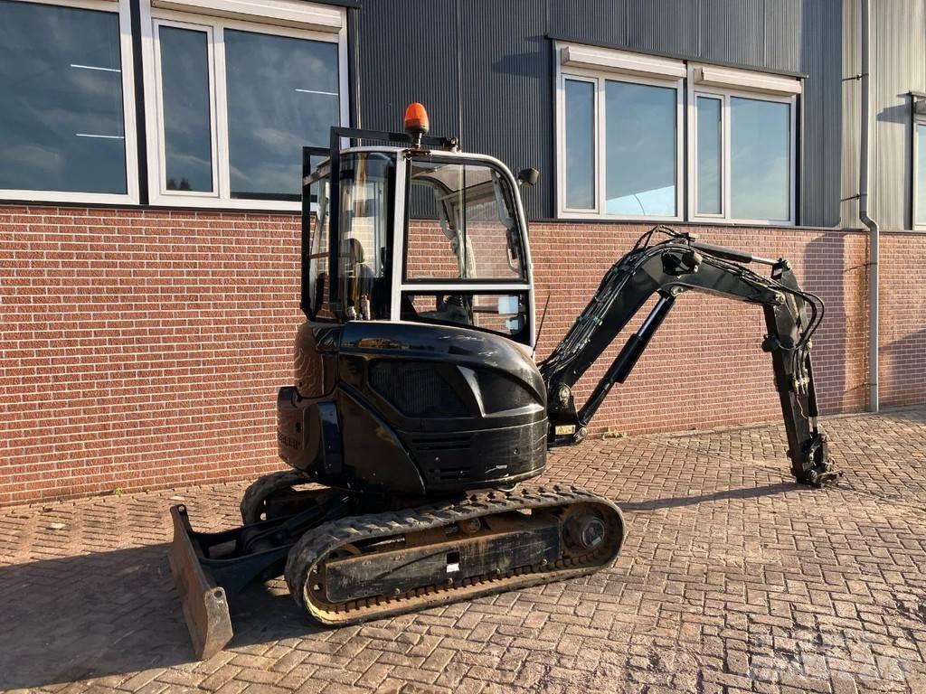 Messersi M28UC Mini kotrók < 7t