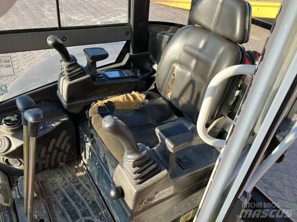 Messersi M28UC Mini kotrók < 7t