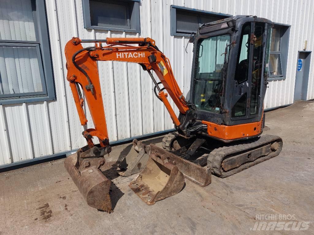 Hitachi ZX22U Mini kotrók < 7t