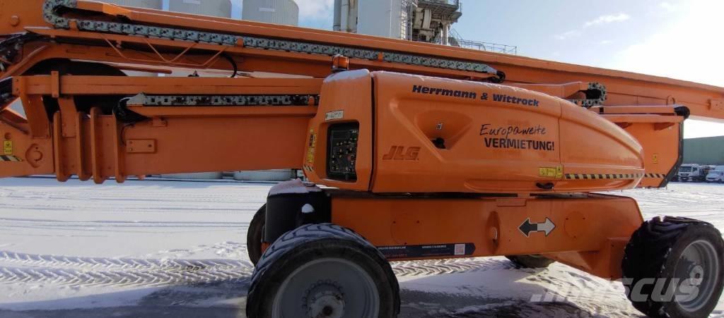 JLG 1250 AJP Karos emelők