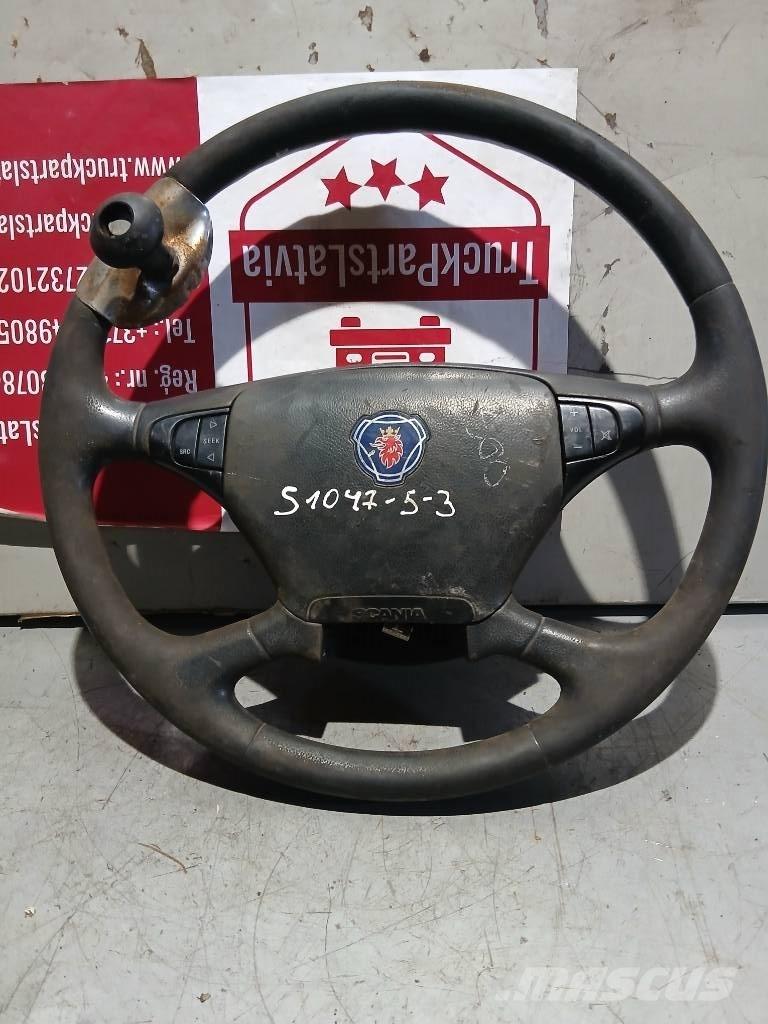 Scania P 420    1495393 Vezetőfülke és belső tartozékok