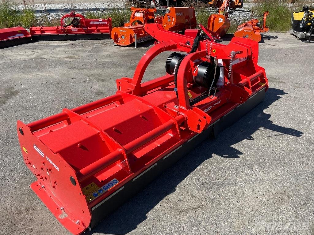 Maschio Bisonte 300 Szárzúzók és fűkaszák
