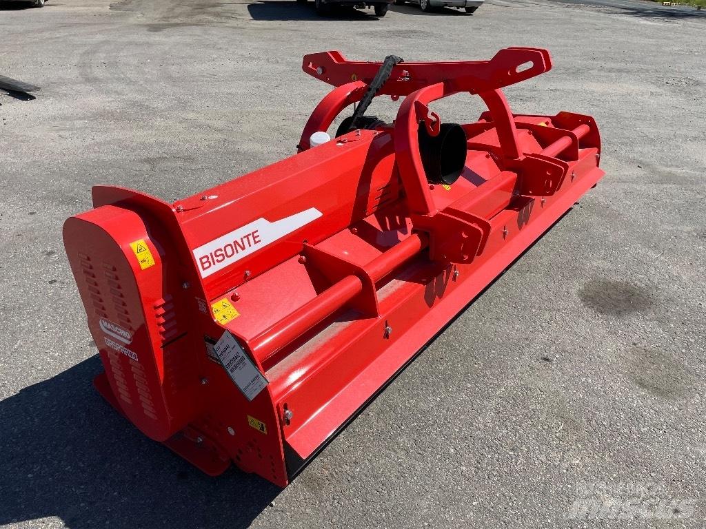 Maschio Bisonte 300 Szárzúzók és fűkaszák