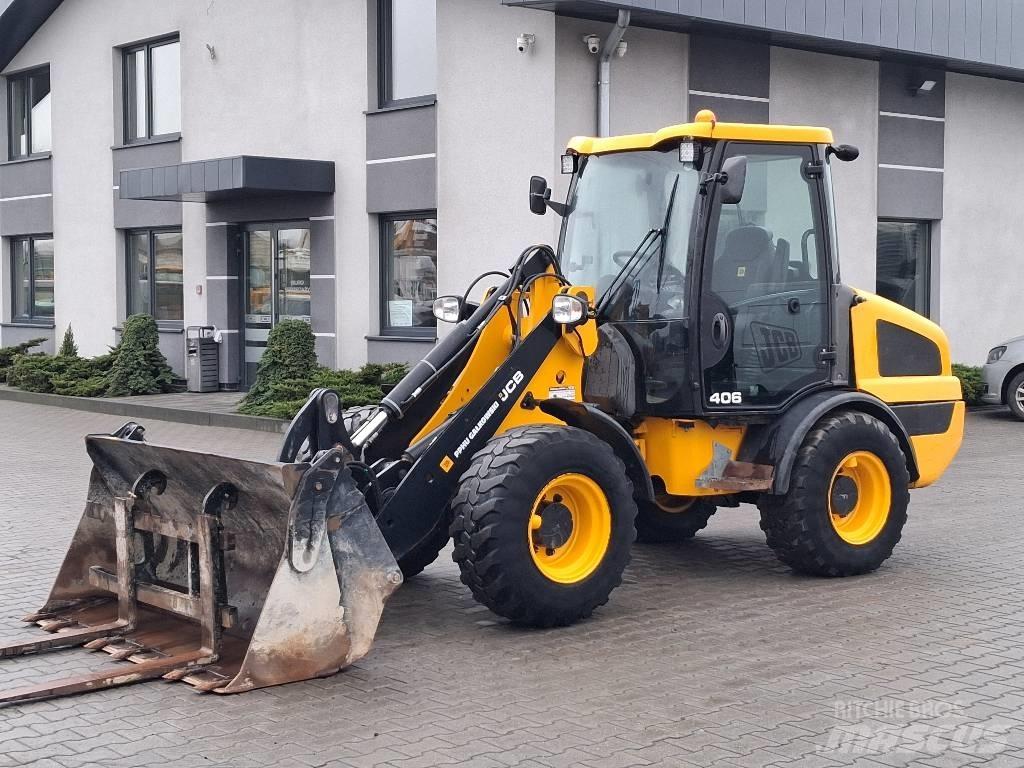 JCB 406 Gumikerekes homlokrakodók