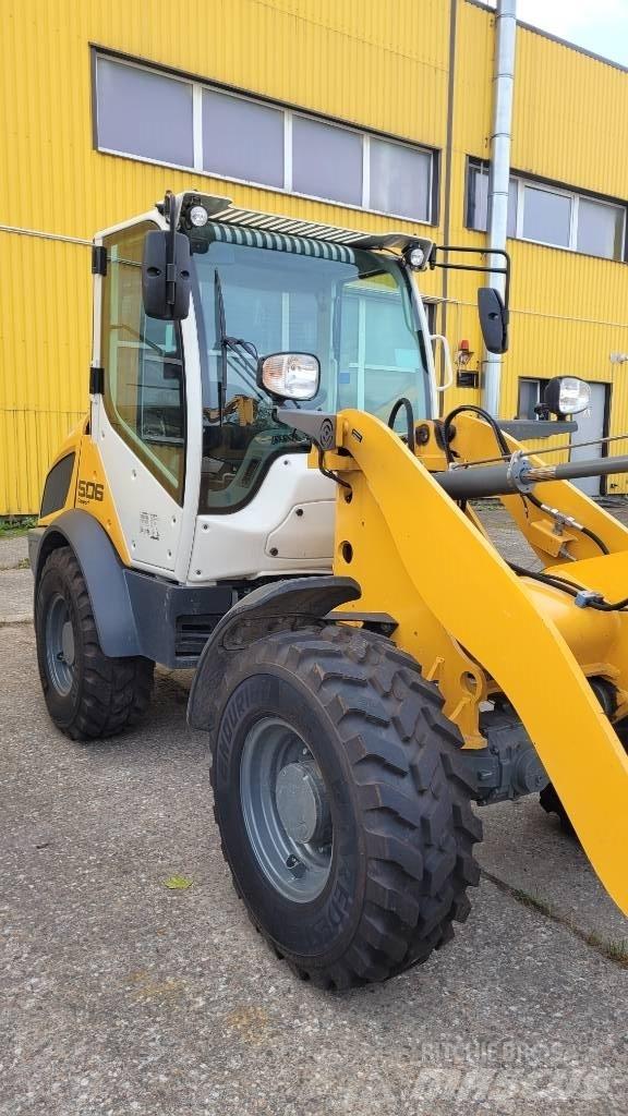Liebherr L 506 C Gumikerekes homlokrakodók