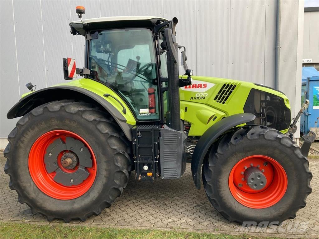 CLAAS Axion 870 Traktorok