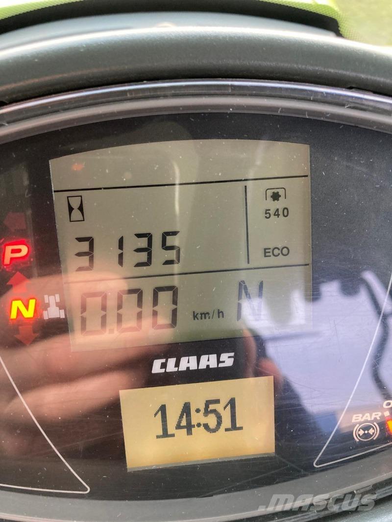 CLAAS Axion 870 Traktorok