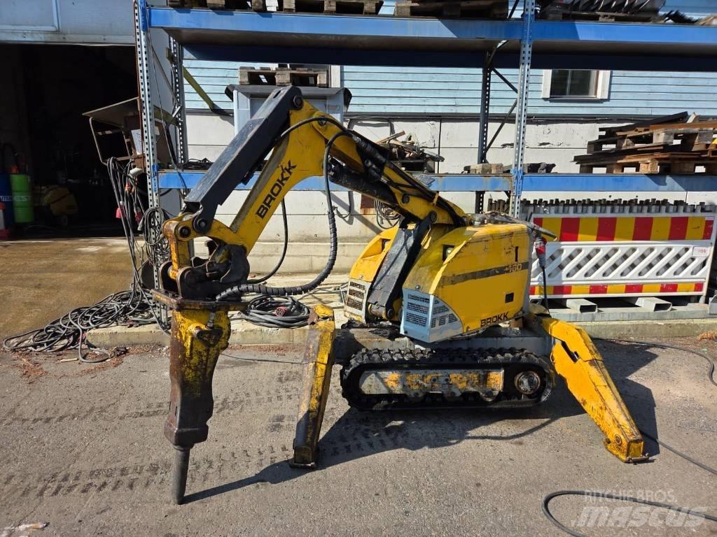 Brokk 160 Bontásra használt kotrók