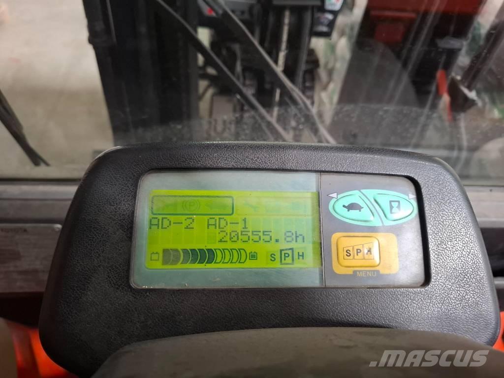 Toyota 75BMF18 Elektromos targoncák