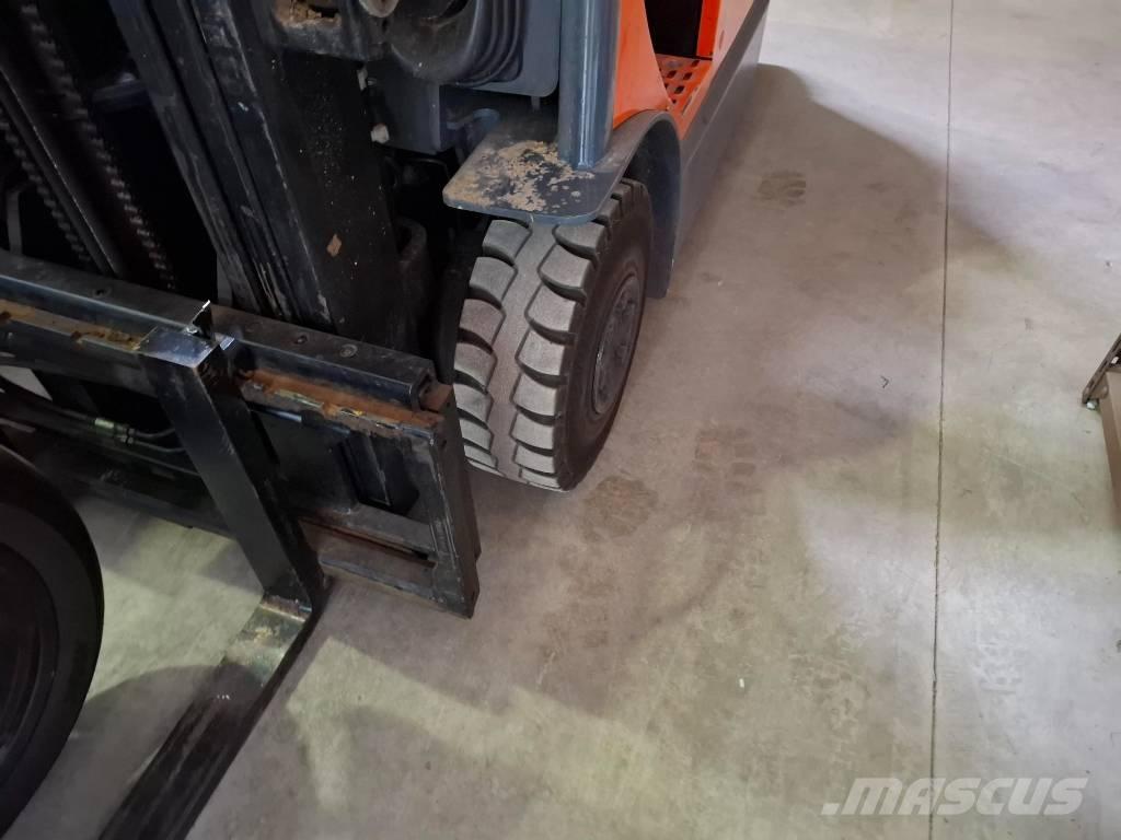 Toyota 75BMF18 Elektromos targoncák