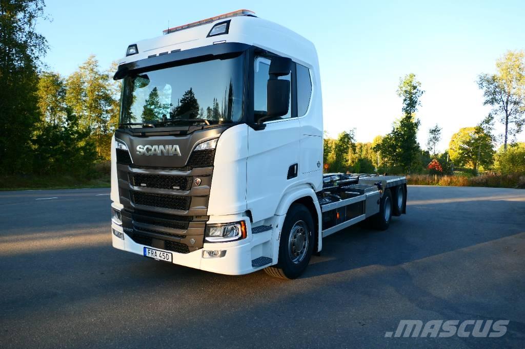 Scania R590B6x2nb Horgos rakodó teherautók
