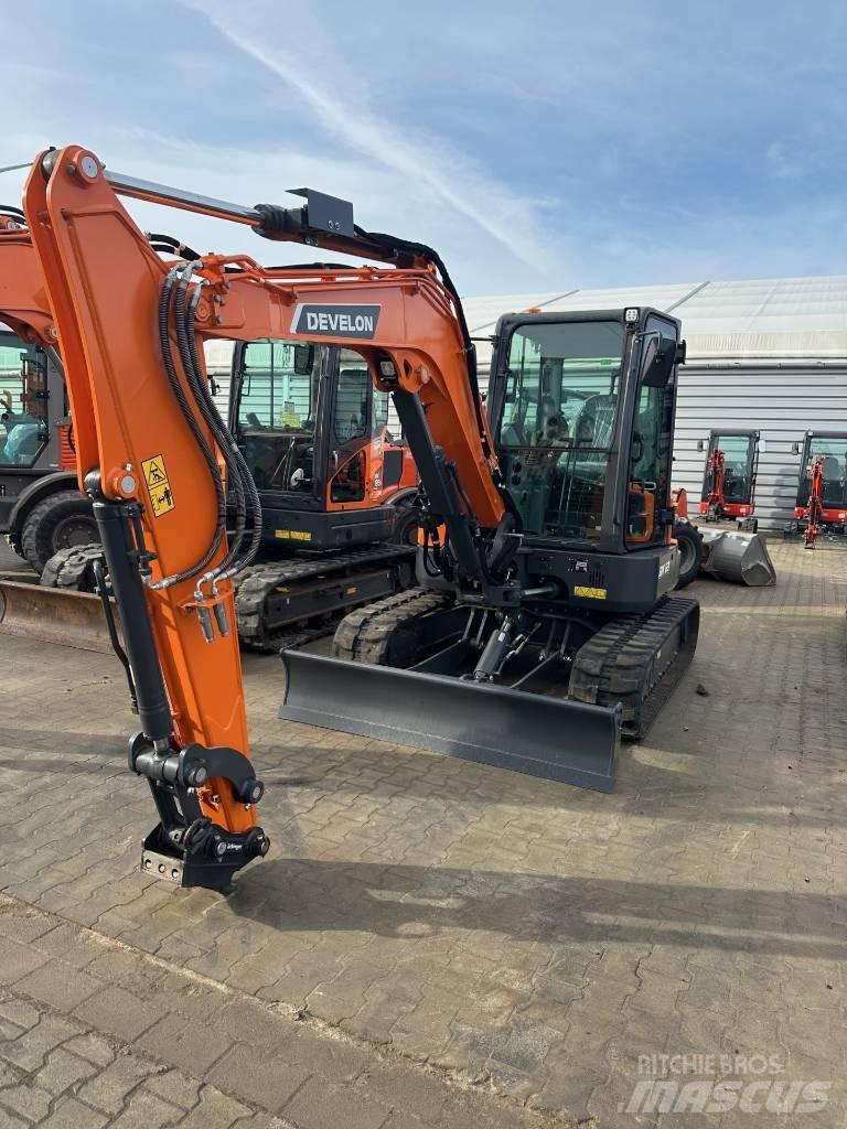 Develon DX 63-7 Mini kotrók < 7t