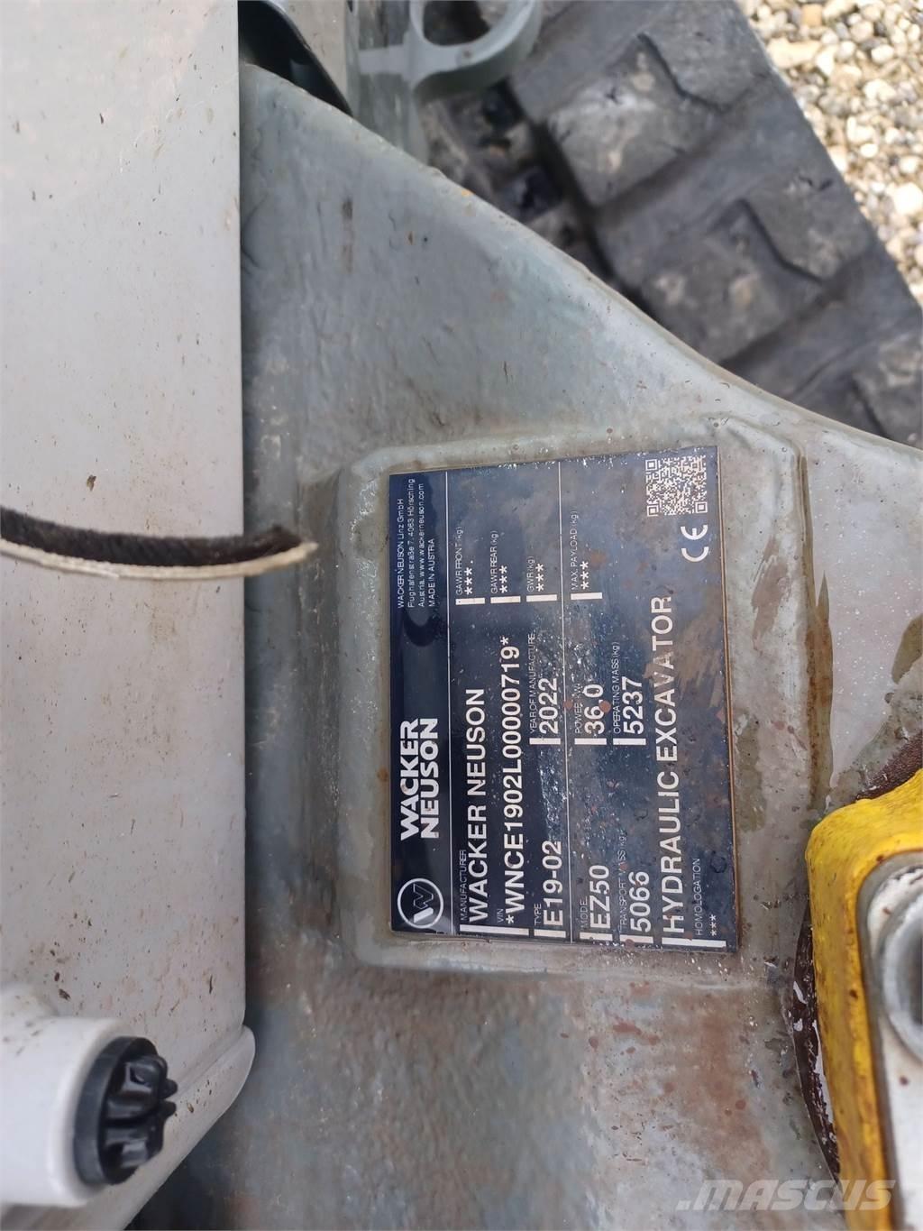 Wacker Neuson EZ50 Lánctalpas kotrók