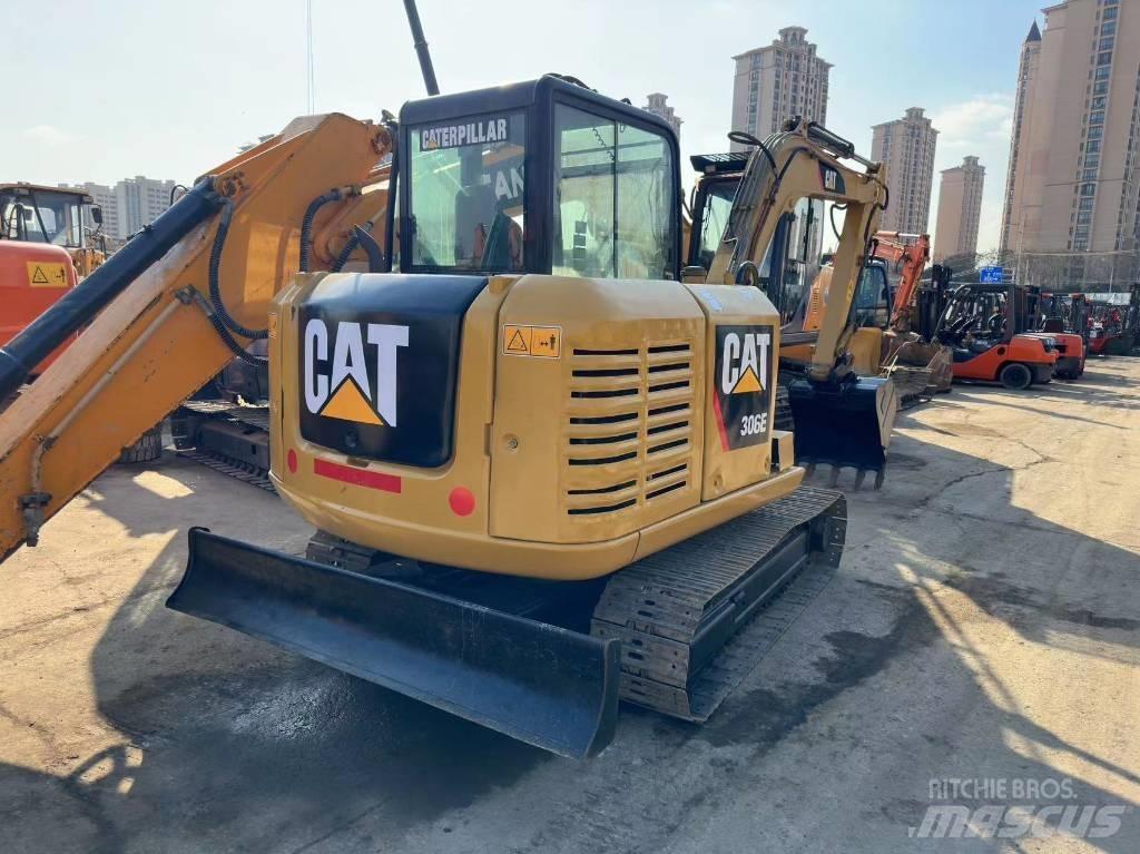 CAT 306E Mini kotrók < 7t