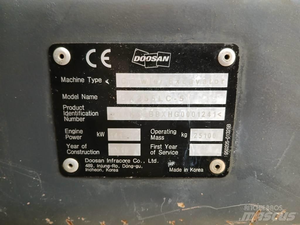 Doosan DX 255 LC Lánctalpas kotrók