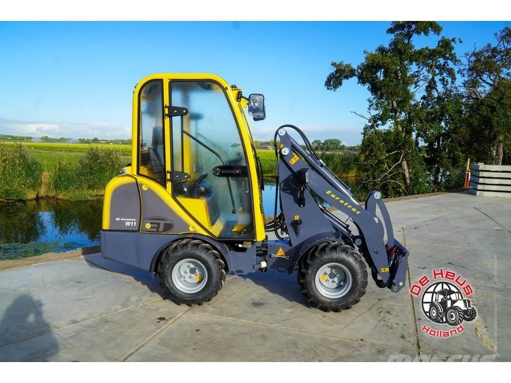 Eurotrac W11 Gumikerekes homlokrakodók