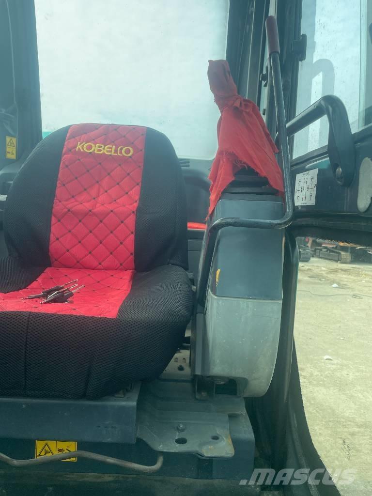 Kobelco SK 75 Közepes (midi) kotrók 7 t - 12 t