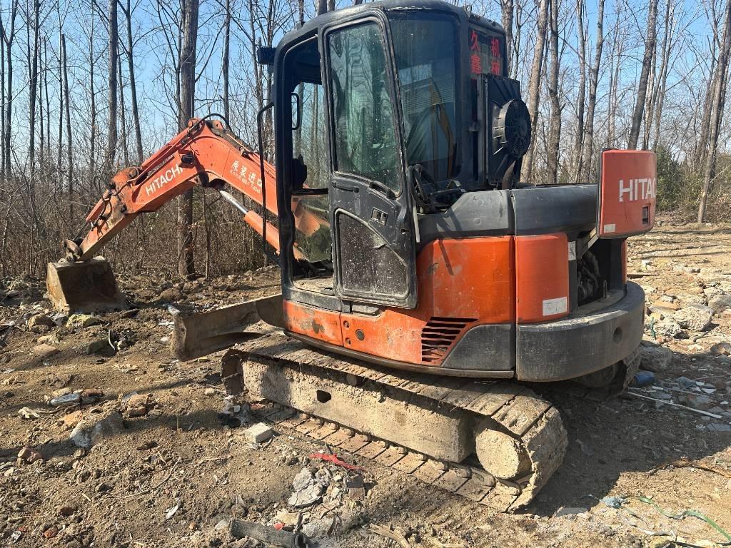 Hitachi zx50 Lánctalpas kotrók