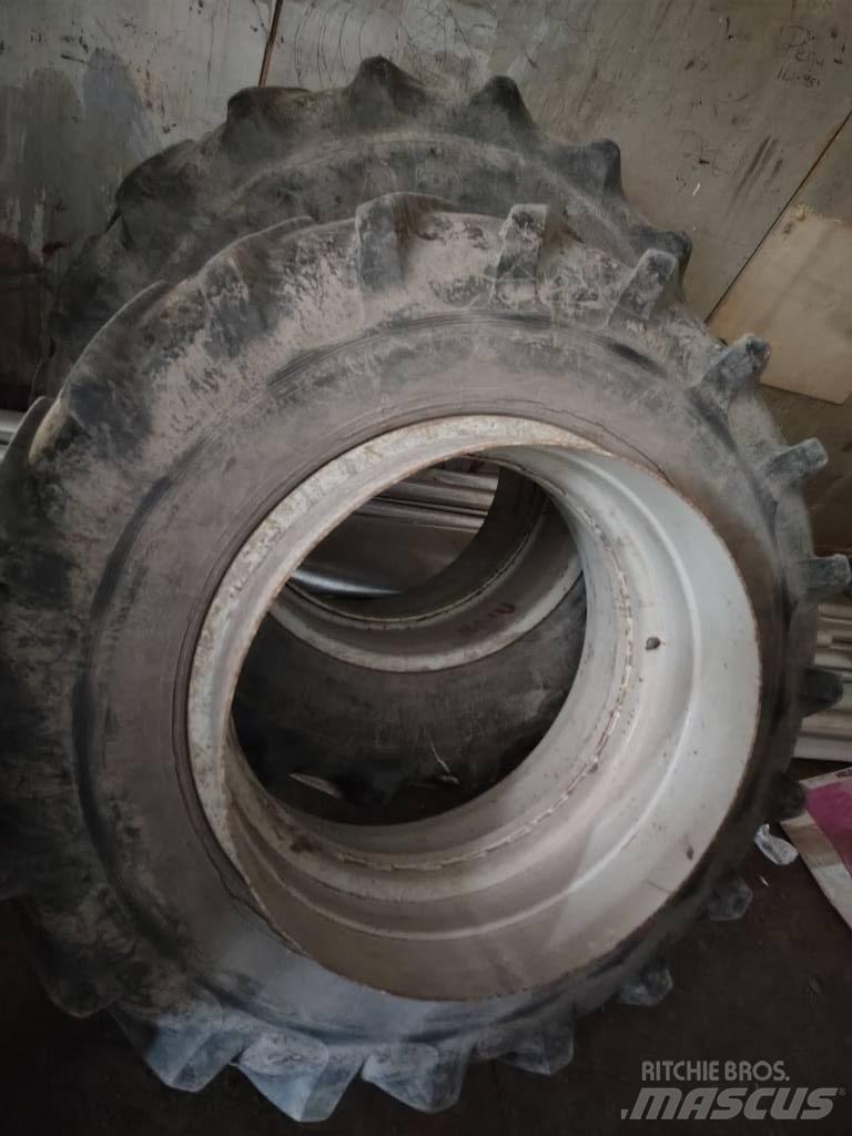 Raju 18.4R38 Gumiabroncsok, kerekek és felnik