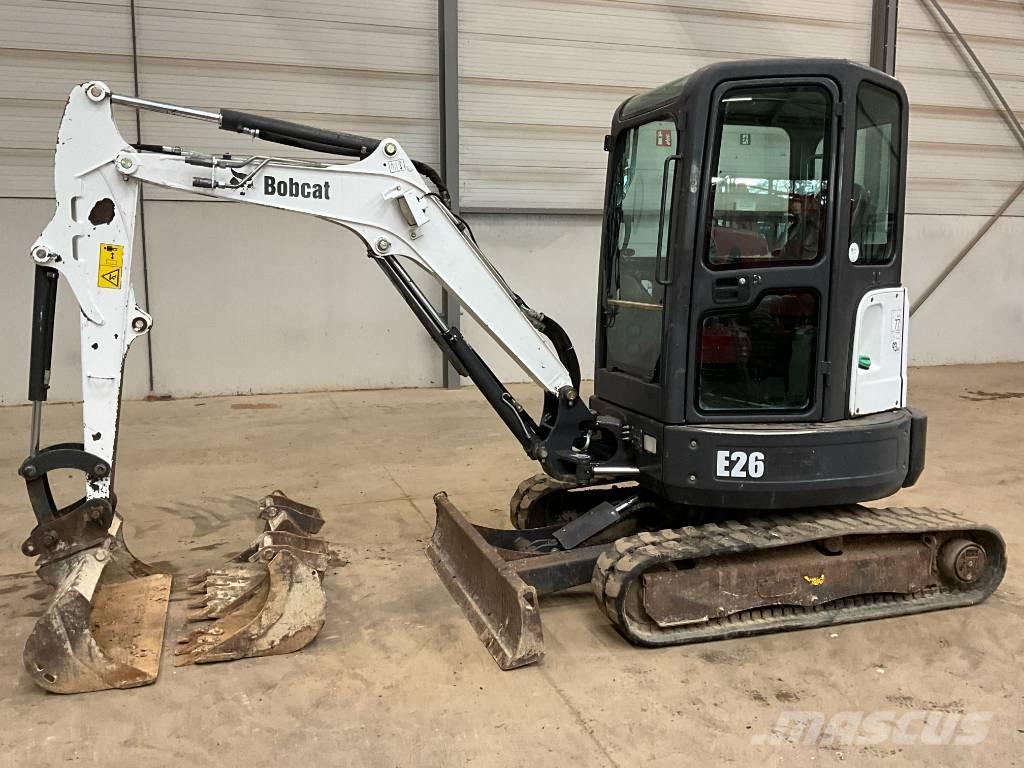 Bobcat E 26 EM Mini kotrók < 7t