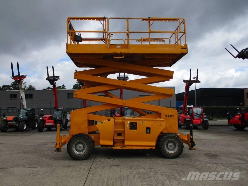 JLG 4394RT (337) Ollós emelők