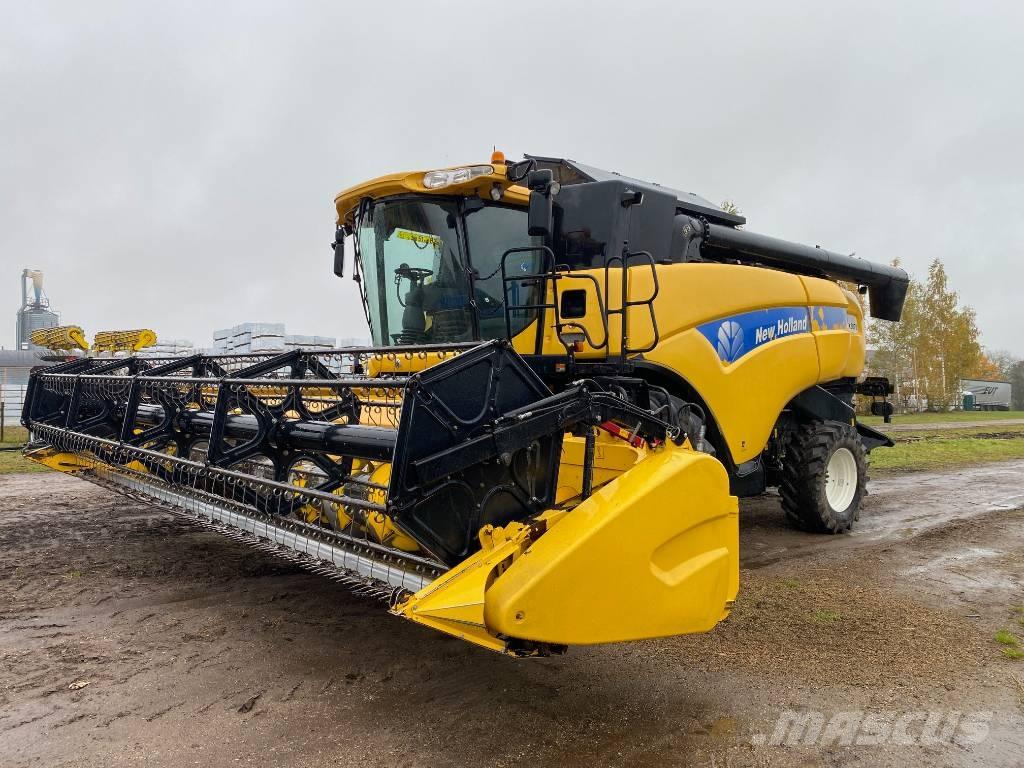 New Holland CX 8070 Kombájnok