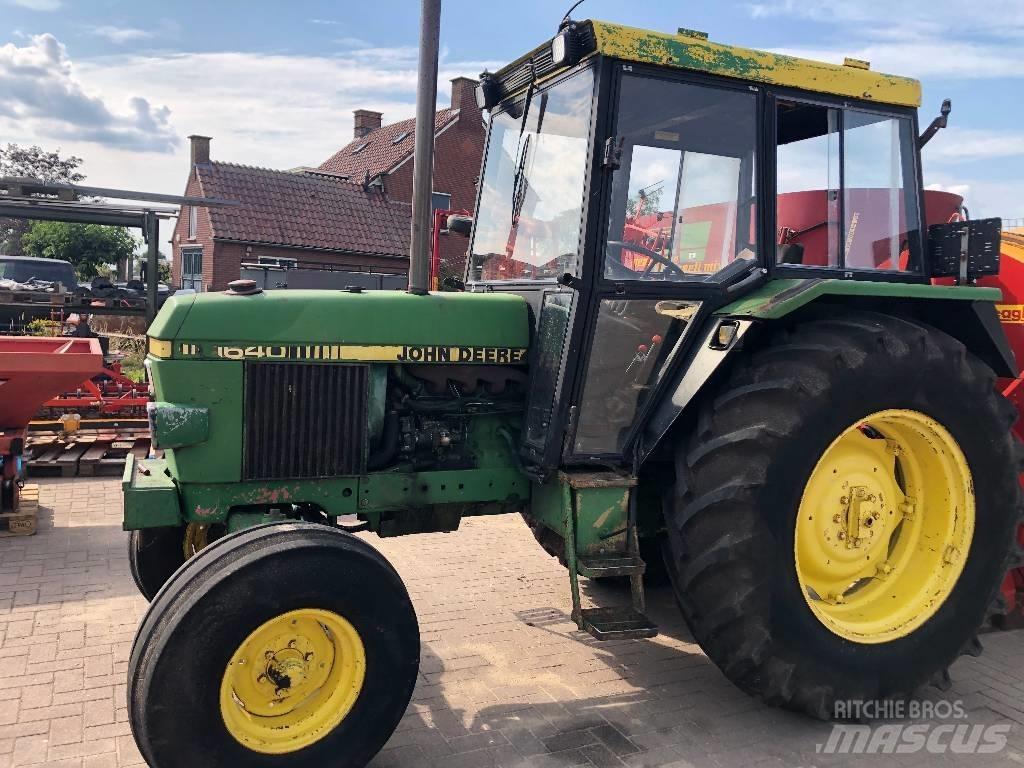John Deere 1640 Traktorok