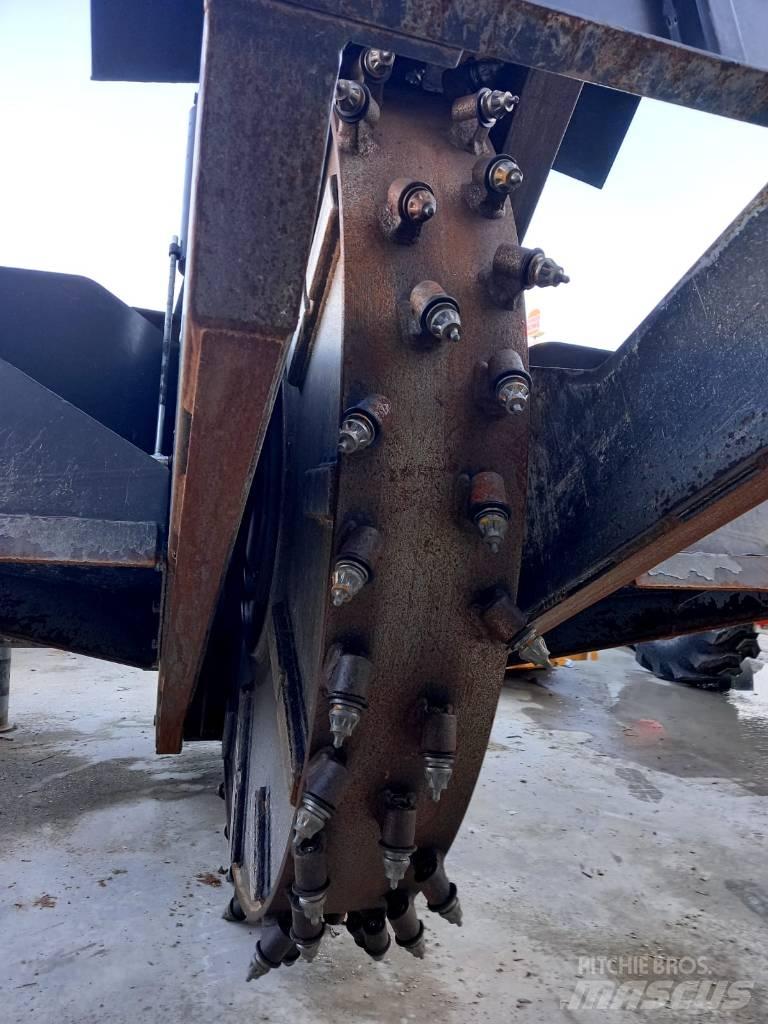Bobcat WS 32 Árokásók