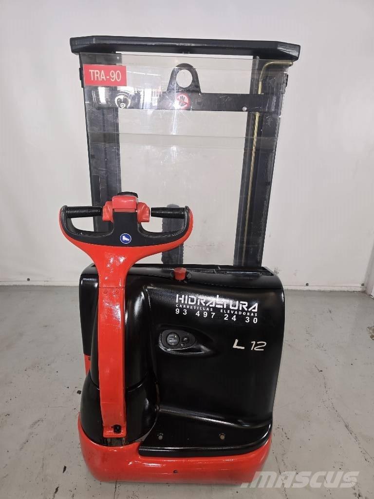 Linde L 12 Elektromos gyalogkíséretű targoncák