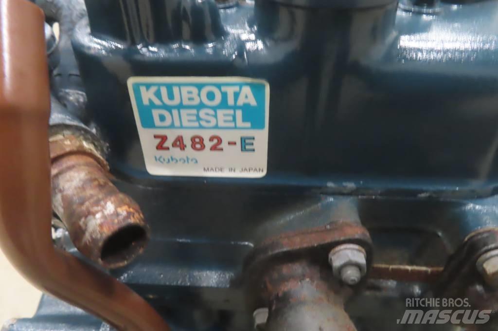 Kubota Z 482 Motorok