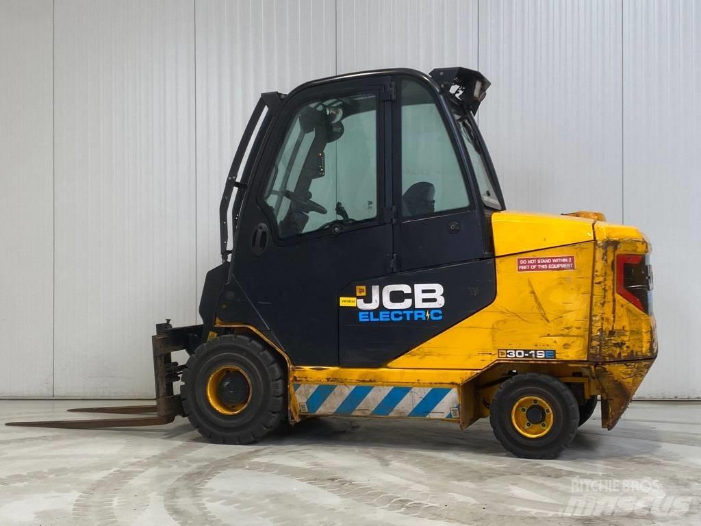 JCB TLT30-19E Elektromos targoncák
