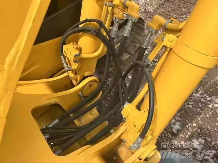 Komatsu PC450-7 Lánctalpas kotrók